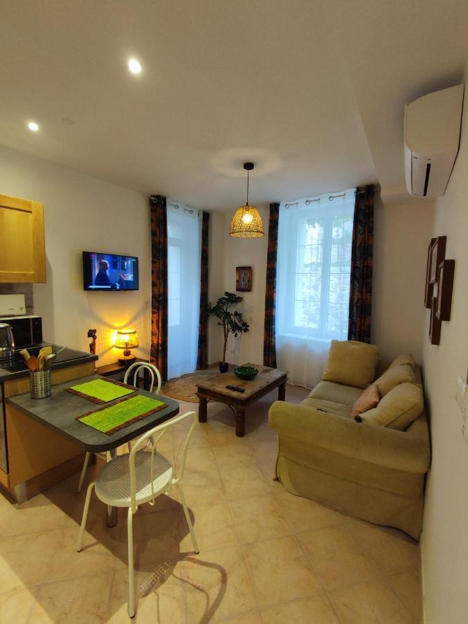 Residence Mart'Ins Callas Екстер'єр фото